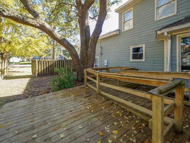 2404 Pristine View Road Charleston, SC 29414 - Photo 37 of 42 36