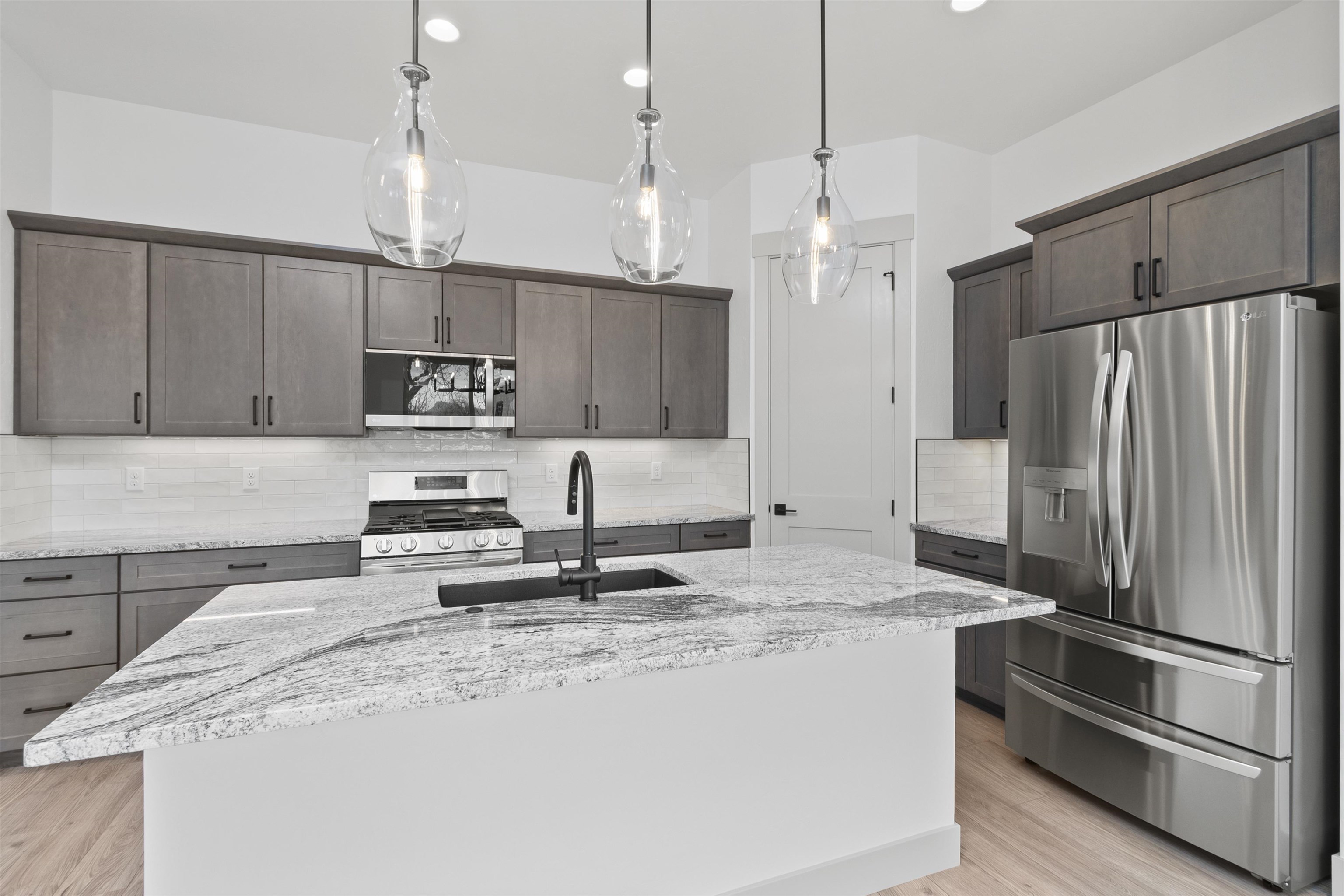 788 Spur Cross Road Grand Junction, CO 81505 - Photo 6 of 21 Gallery Image 6