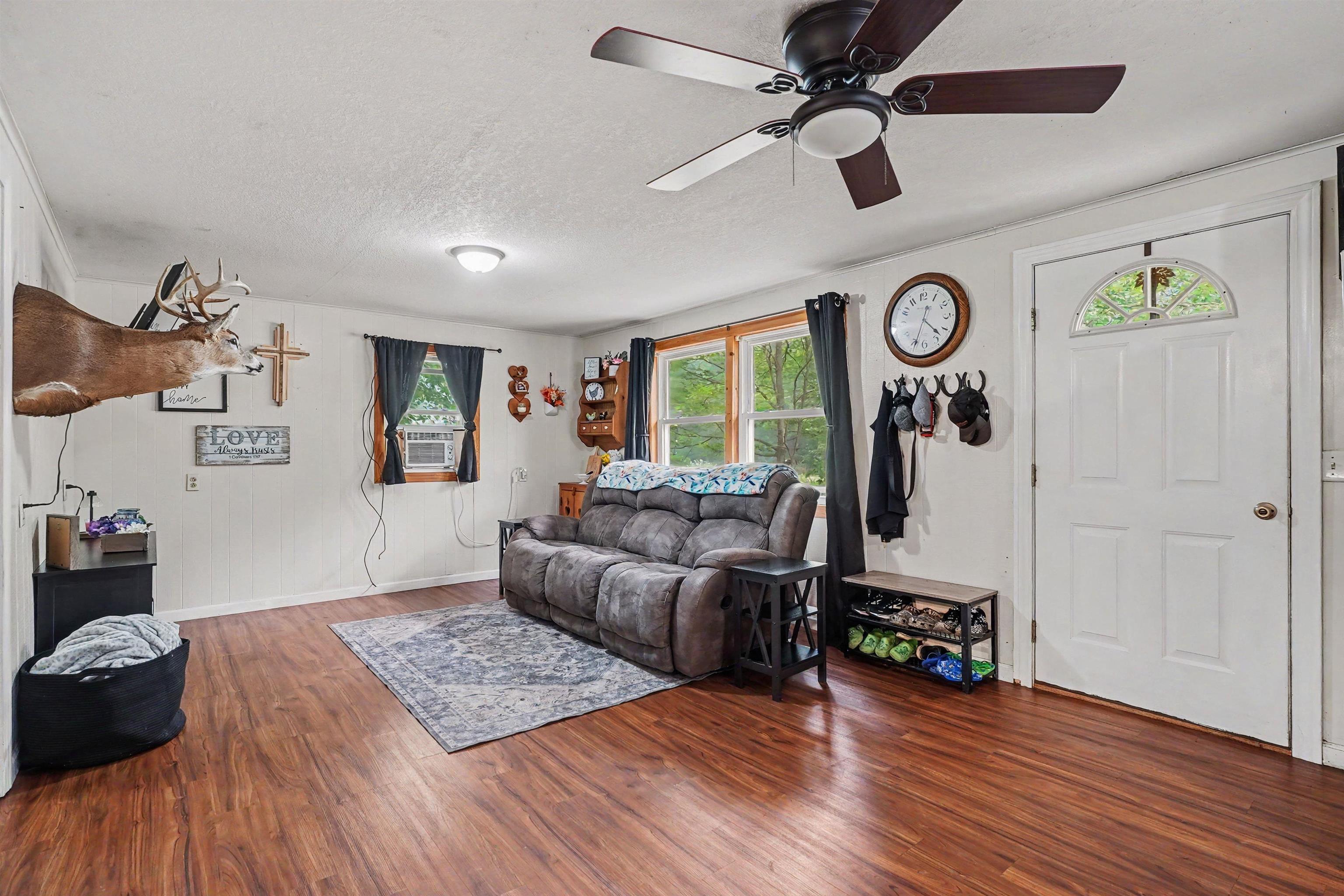 3620 Klender Road Rhodes, MI 48652 - Photo 6 of 22