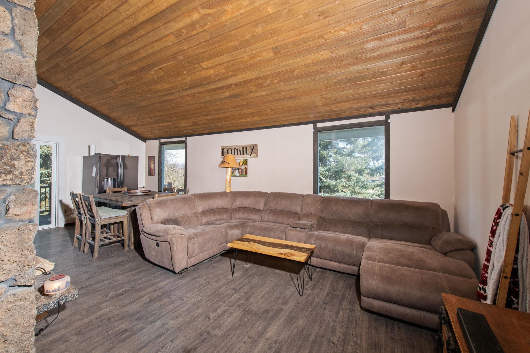 7302 East Bigelow Gulch Road Spokane, WA 99217 - Photo 15 of 50