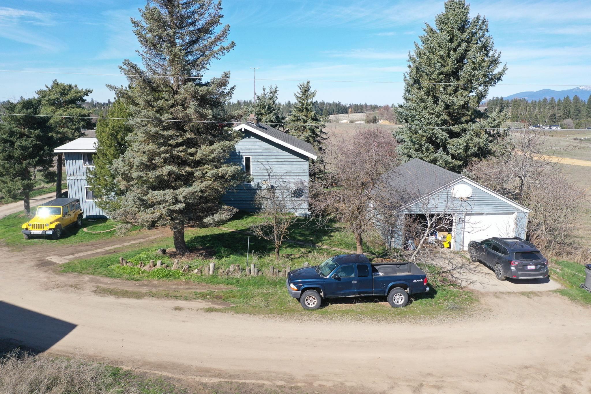 7302 East Bigelow Gulch Road Spokane, WA 99217 - Photo 2 of 50