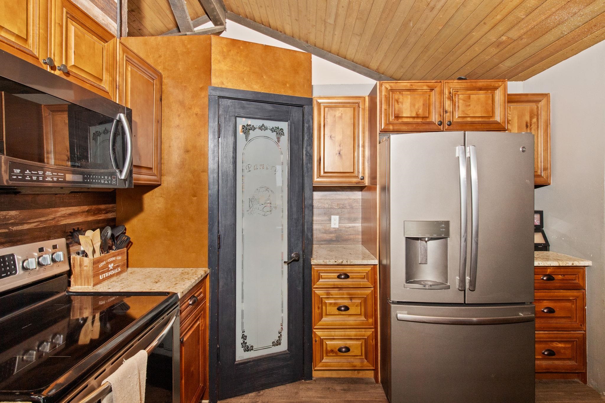 7302 East Bigelow Gulch Road Spokane, WA 99217 - Photo 10 of 50