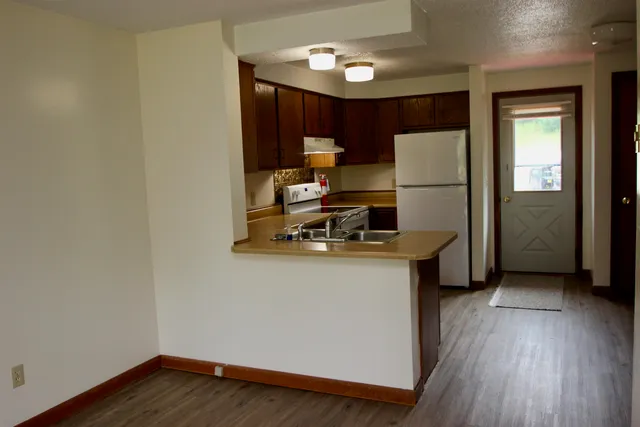 $205,000 | 78 Whetstone Drive, Unit 8, Northfield, VT 05663