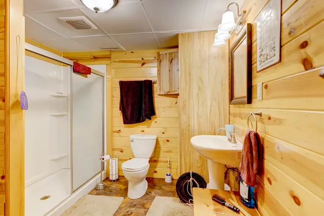 $475,000 | 2765 Oak Knoll Lane, Stoughton, WI 53589