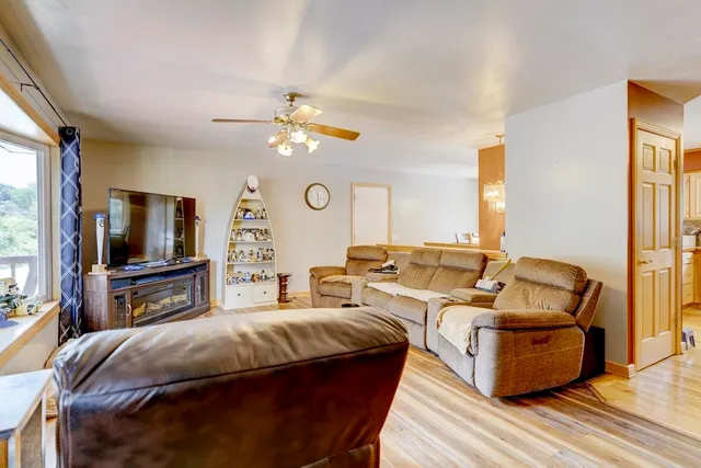 $475,000 | 2765 Oak Knoll Lane, Stoughton, WI 53589