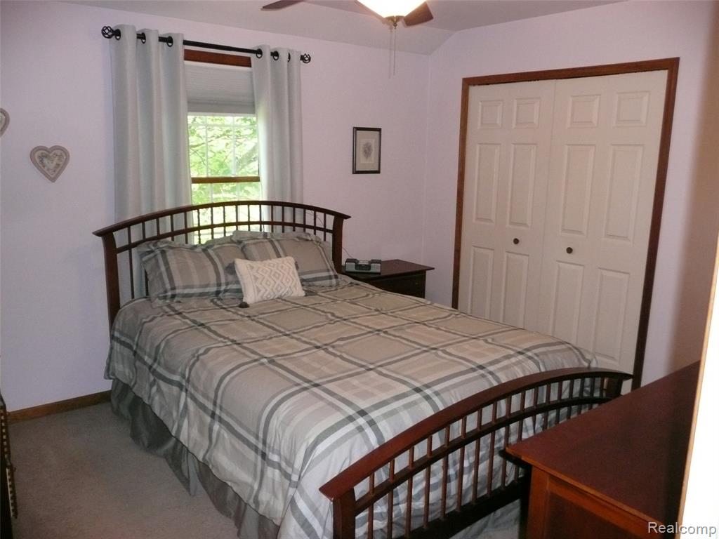 2388 Ava Howell, MI 48843 - Photo 20 of 31