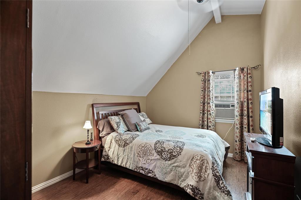 4843 Pike Road Graham, TX 76450 - Photo 33 of 37 Guest Bed 5