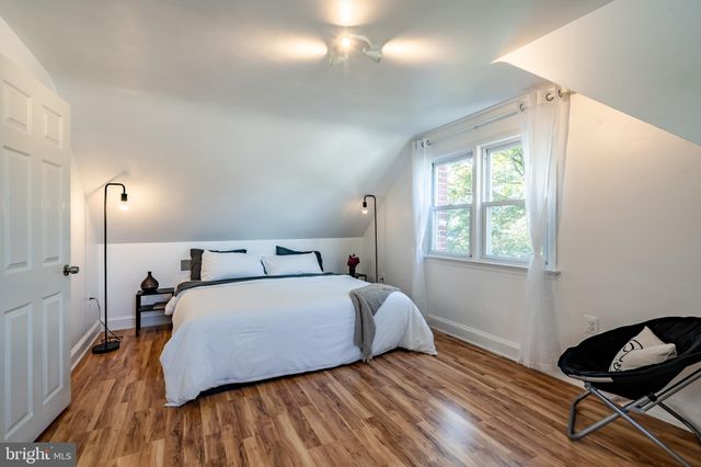 $370,000 | 1009 Morton Avenue, Folsom, PA 19033