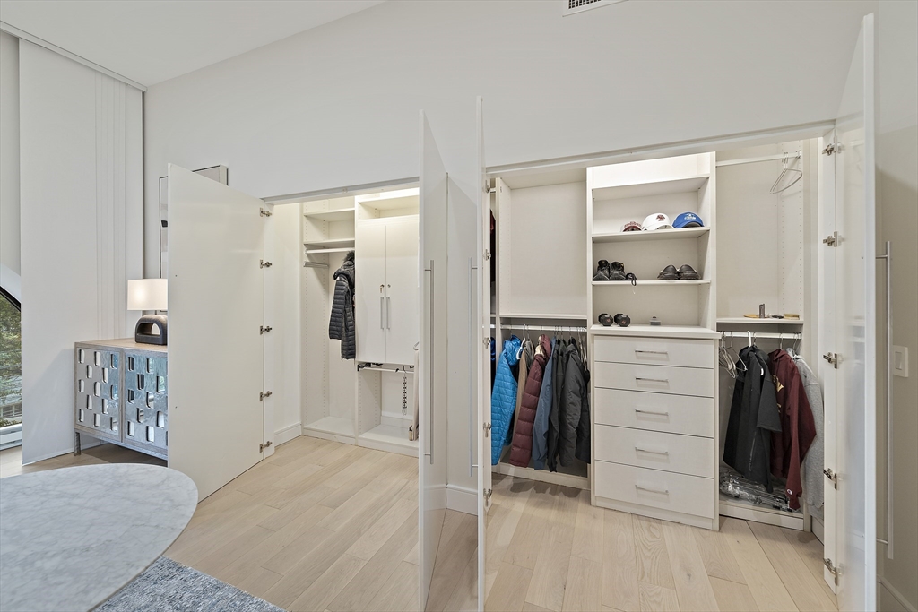 2420 Beacon Street, Unit 401 Boston, MA 02467 - Photo 14 of 41