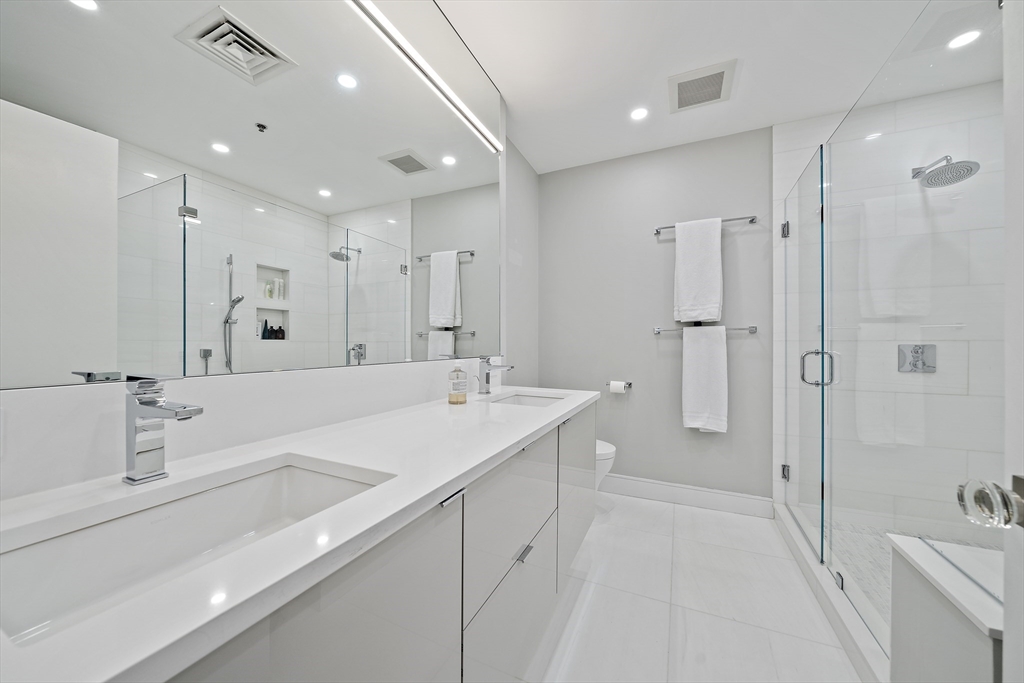 2420 Beacon Street, Unit 401 Boston, MA 02467 - Photo 15 of 41