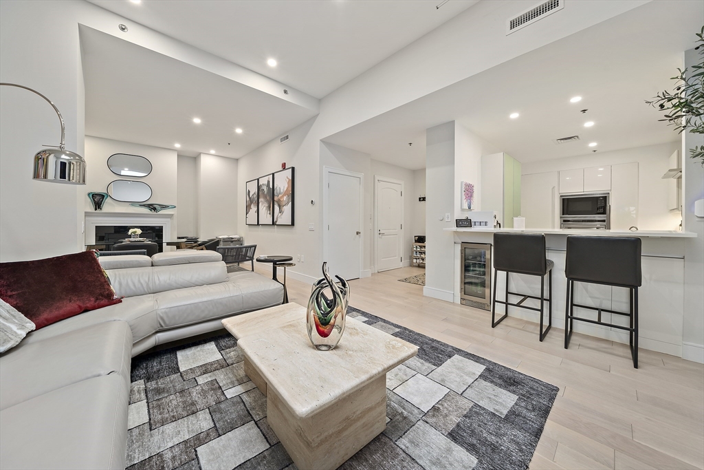 2420 Beacon Street, Unit 401 Boston, MA 02467 - Photo 3 of 41