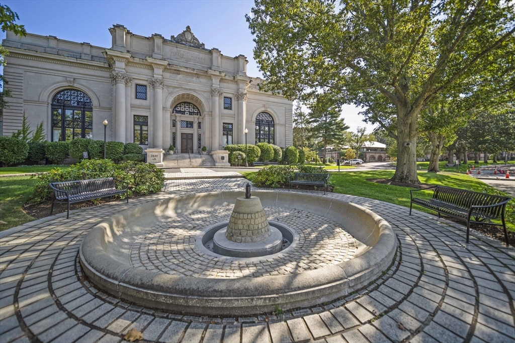 2420 Beacon Street, Unit 401 Boston, MA 02467 - Photo 31 of 41