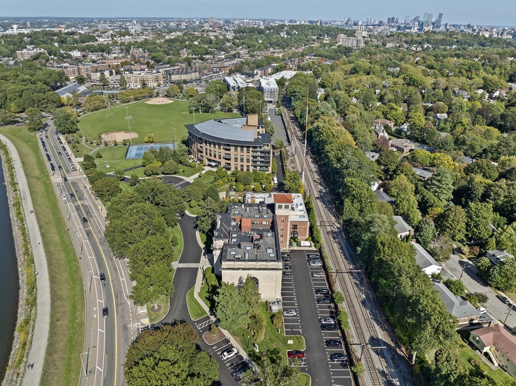 2420 Beacon Street, Unit 401 Boston, MA 02467 - Photo 35 of 41