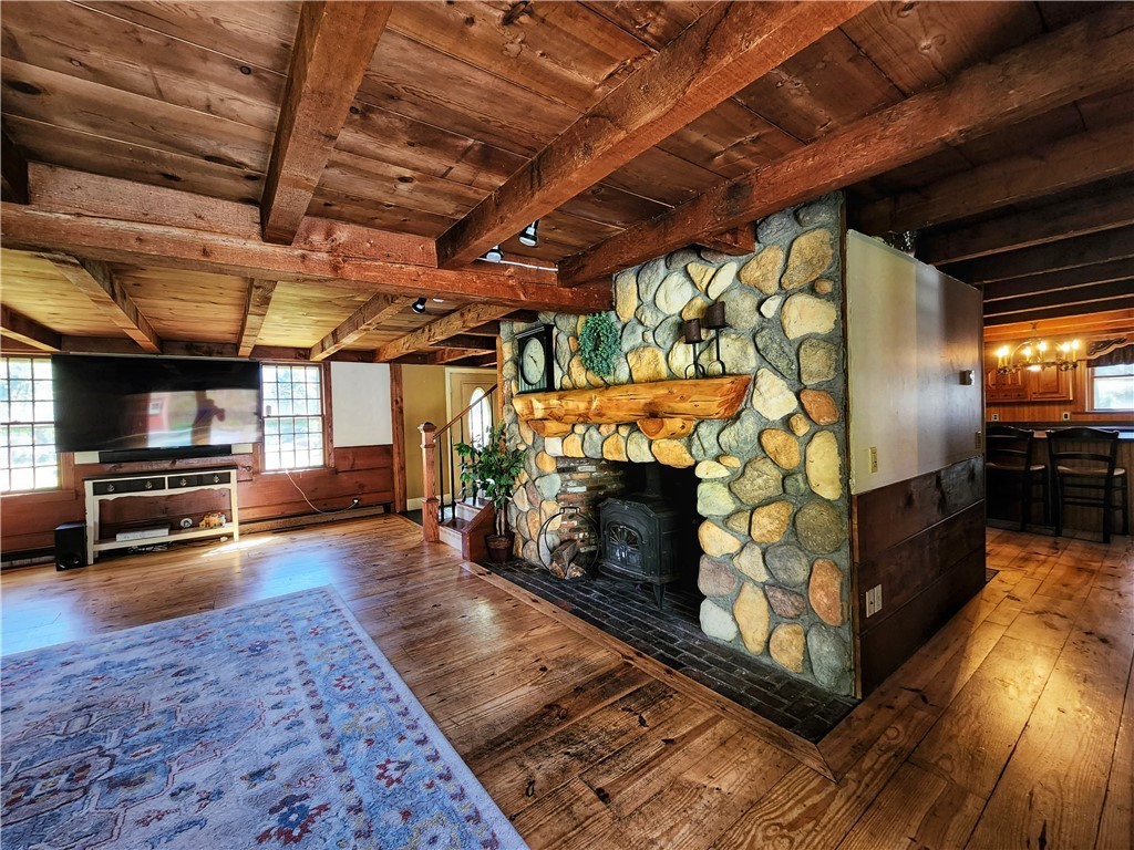 123 Battey Meetinghouse Road Scituate, RI 02857 - Photo 8 of 43 Gallery Image 8