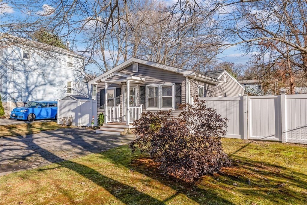 43 Fern Road Holbrook, MA 02343 - Photo 3 of 20 a front view of a house with a garden