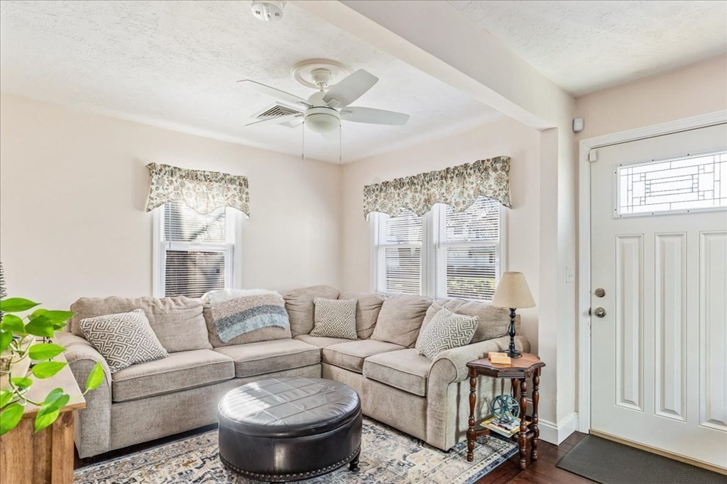 43 Fern Road Holbrook, MA 02343 - Photo 6 of 20 a living room with furniture and a window