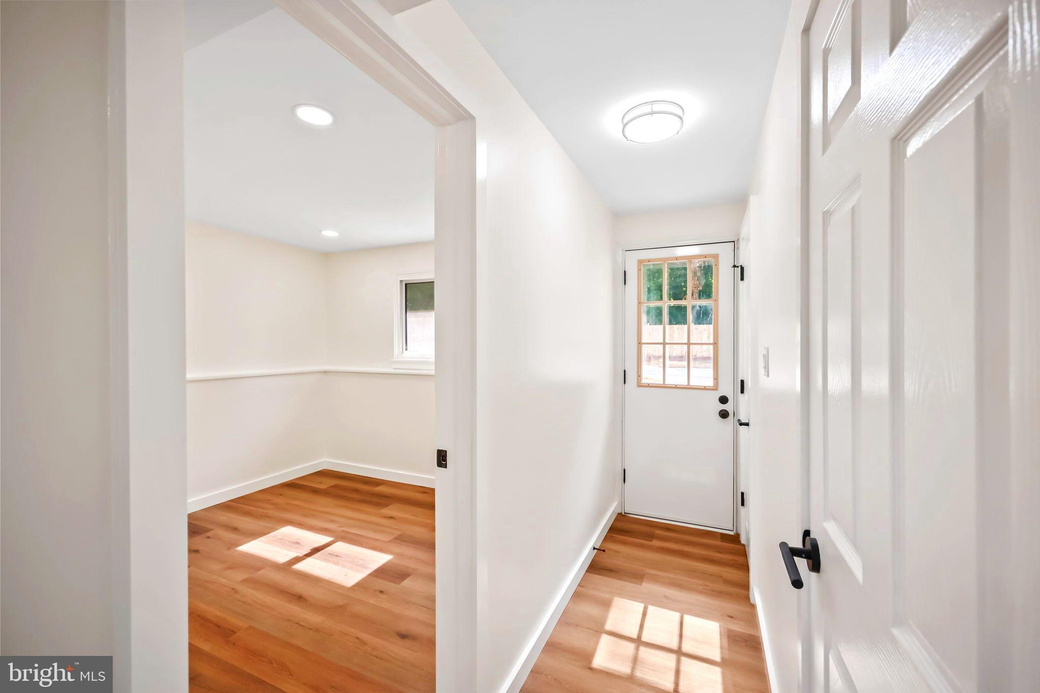 61 Argonne Avenue Hamilton, NJ 08620 - Photo 32 of 38