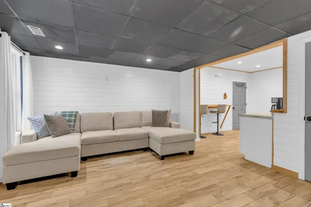 $400,000 | 12010 West Camelia Lane, Seneca, SC 29678