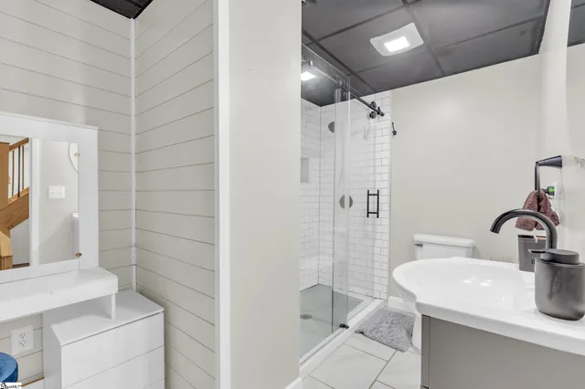 $400,000 | 12010 West Camelia Lane, Seneca, SC 29678