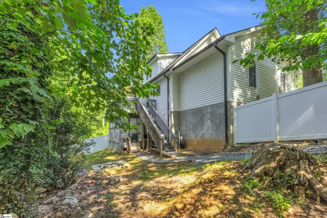 $400,000 | 12010 West Camelia Lane, Seneca, SC 29678