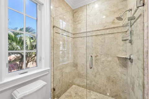 $9,750,000 | 4216 Intracoastal Drive, Highland Beach, FL 33487