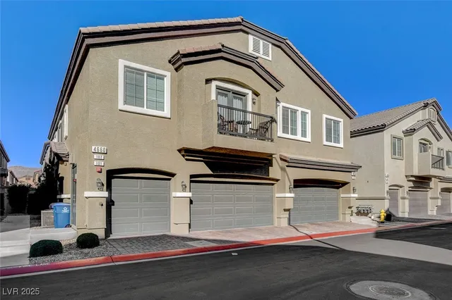 $299,000 | 4660 Ridgeley Avenue, Unit 101, North Las Vegas, NV 89084