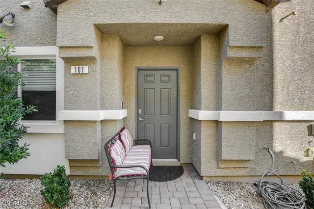 $299,000 | 4660 Ridgeley Avenue, Unit 101, North Las Vegas, NV 89084