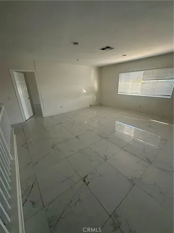 $4,000 | 16623 Almaden Drive, Fontana, CA 92336