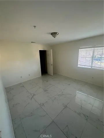 $4,000 | 16623 Almaden Drive, Fontana, CA 92336