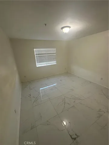 $4,000 | 16623 Almaden Drive, Fontana, CA 92336