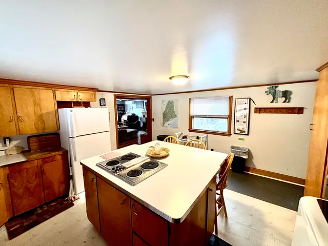 $739,900 | 178 Blackcat Road, Millinocket, ME 04462