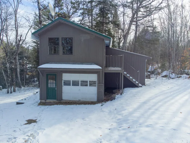 $739,900 | 178 Blackcat Road, Millinocket, ME 04462