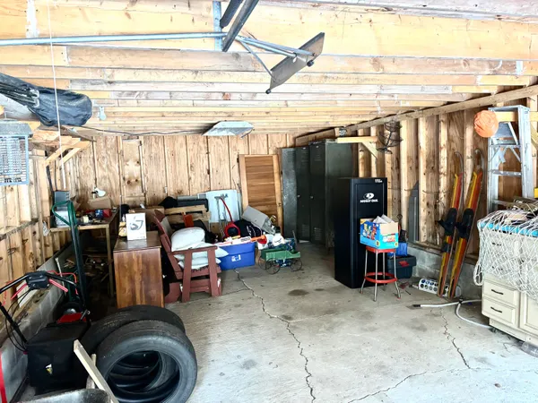 $739,900 | 178 Blackcat Road, Millinocket, ME 04462