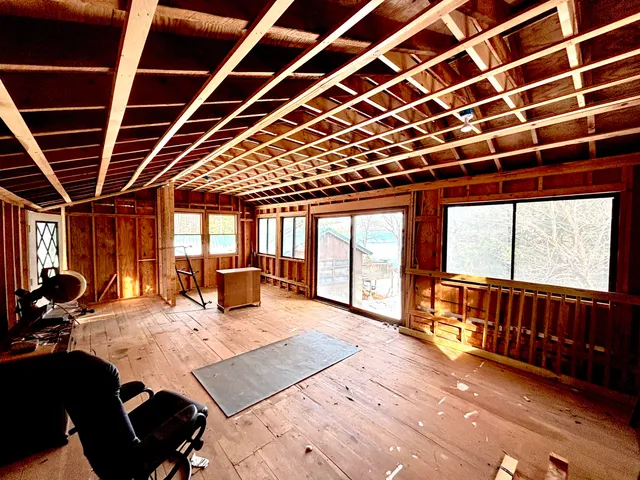 $739,900 | 178 Blackcat Road, Millinocket, ME 04462