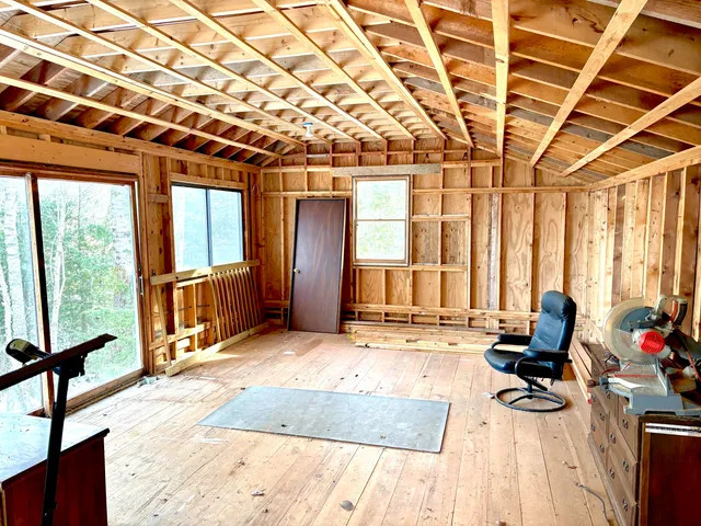 $739,900 | 178 Blackcat Road, Millinocket, ME 04462