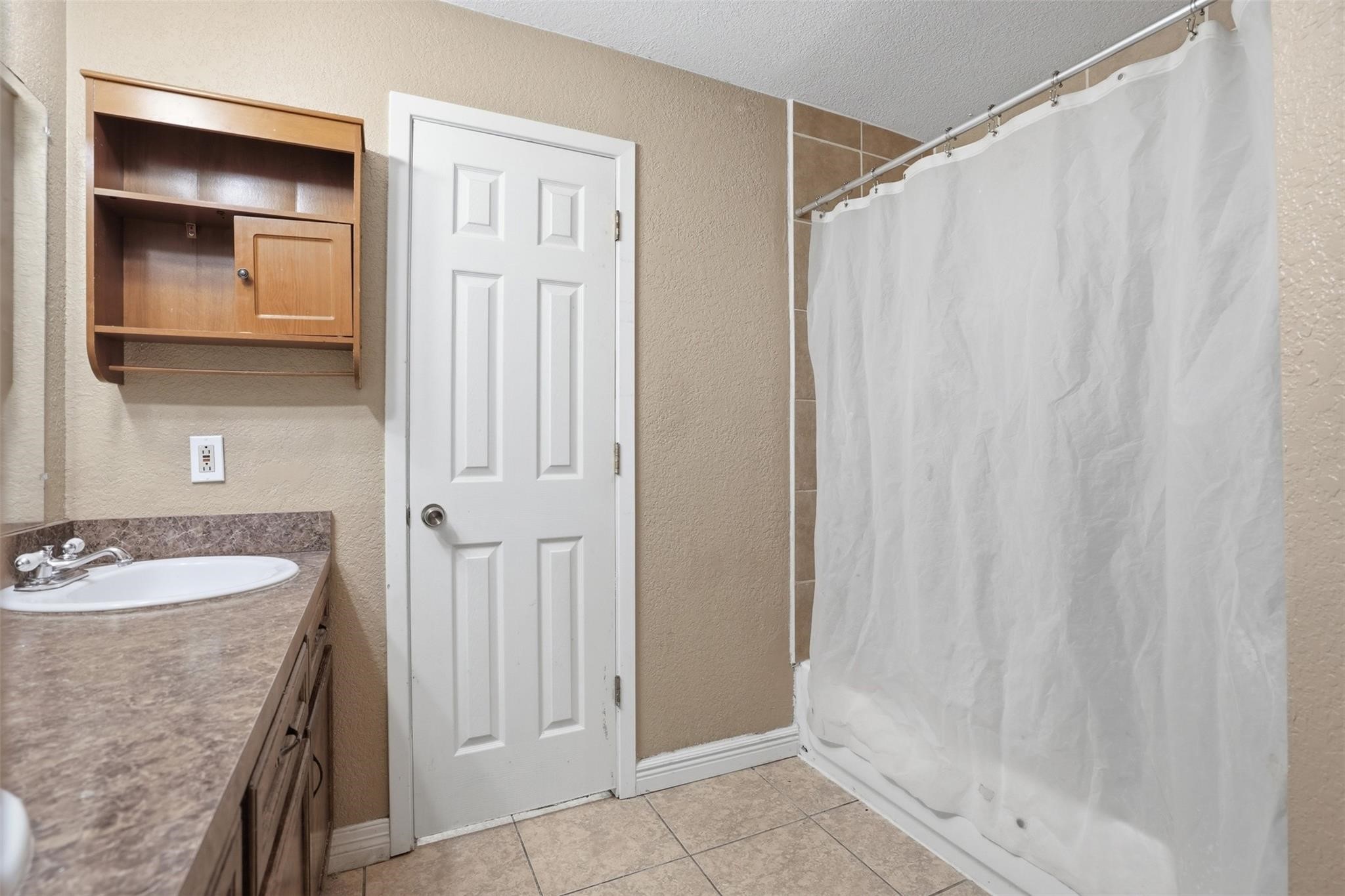 8131 Warren Road Houston, TX 77040 - Photo 12 of 22