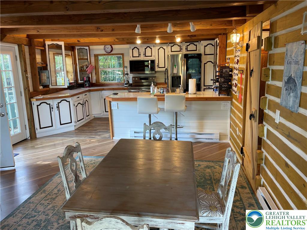 6023 Del Haven Road Bangor, PA 18013 - Photo 7 of 29