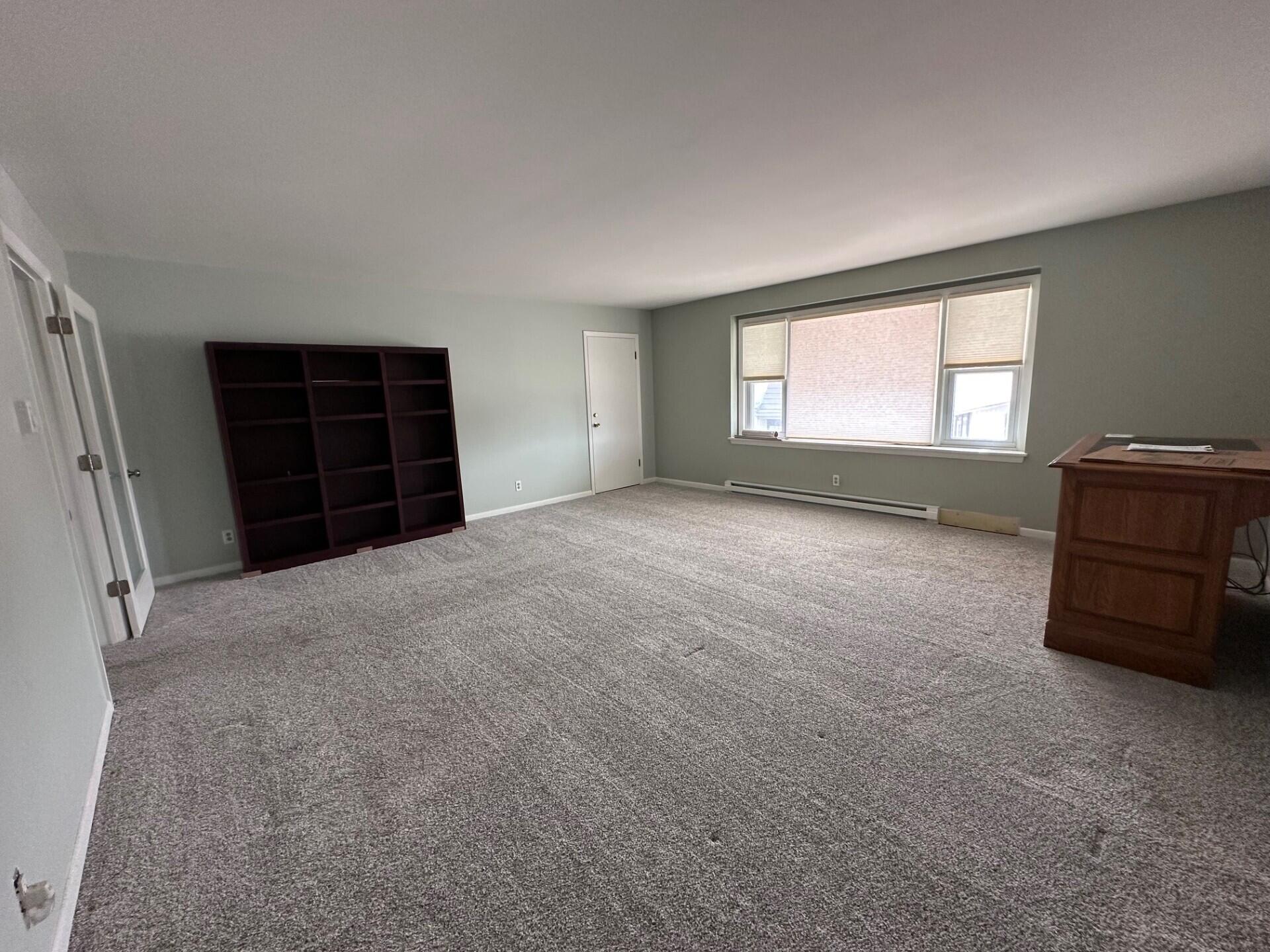 1116 Grove Avenue, Unit 1118 Racine, WI 53405 - Photo 10 of 24 LR3