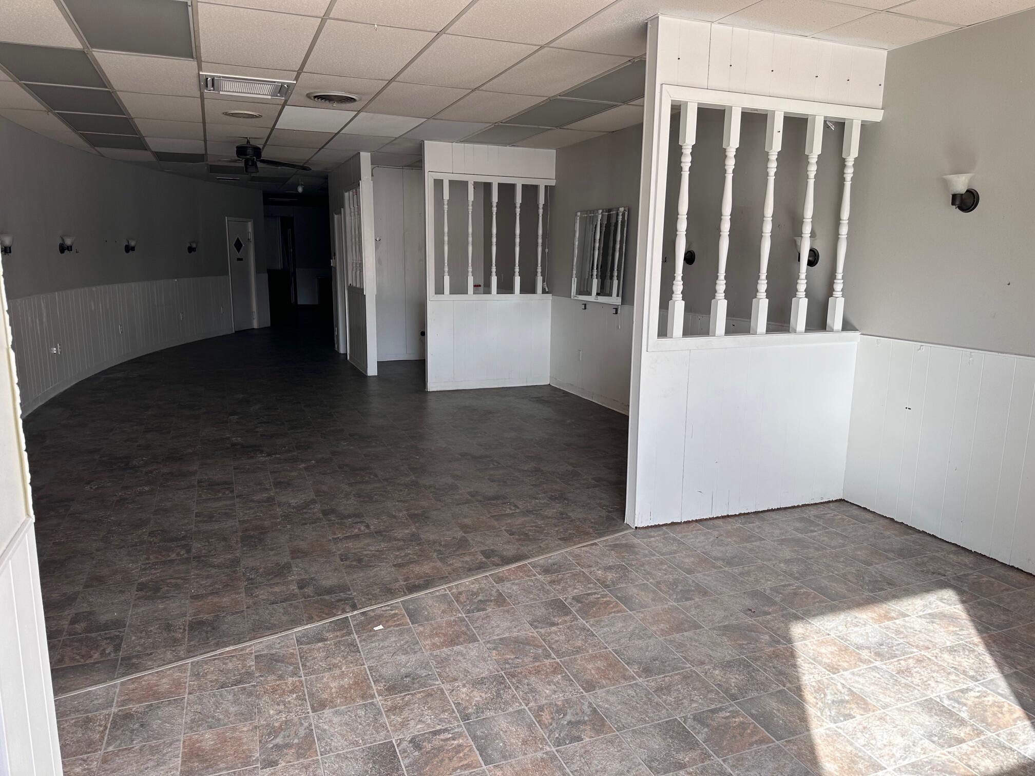 1116 Grove Avenue, Unit 1118 Racine, WI 53405 - Photo 12 of 24 IMG_8139 (1)