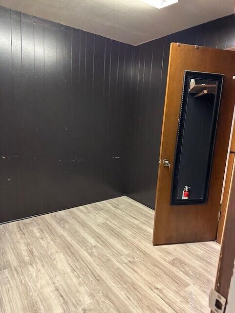 1116 Grove Avenue, Unit 1118 Racine, WI 53405 - Photo 21 of 24 thumbnail_IMG_8146