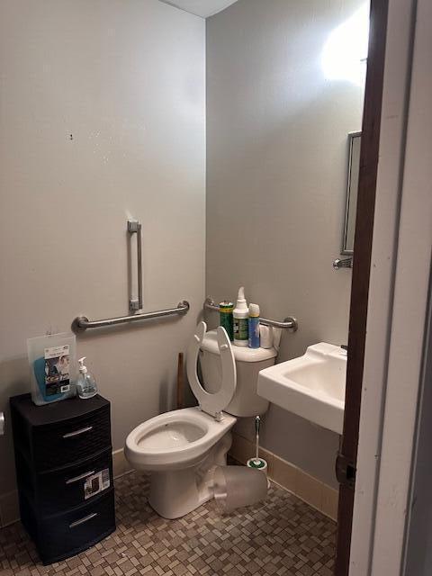 1116 Grove Avenue, Unit 1118 Racine, WI 53405 - Photo 22 of 24 thumbnail_IMG_8147