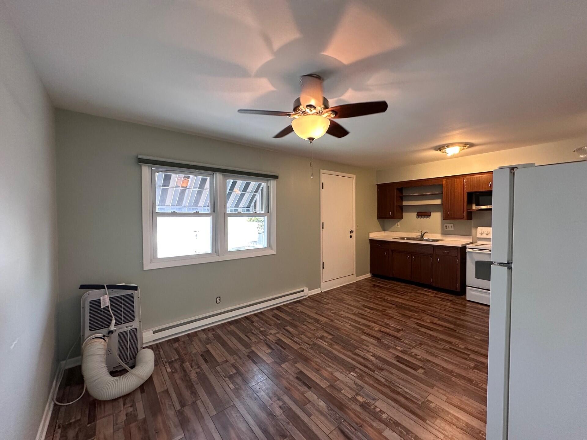 1116 Grove Avenue, Unit 1118 Racine, WI 53405 - Photo 2 of 24 Kitchen 2