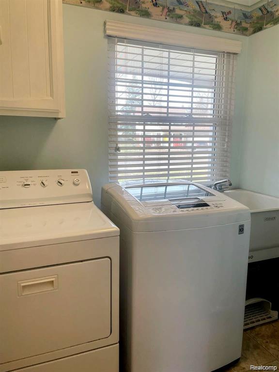 14056 Riverside Street Livonia, MI 48154 - Photo 16 of 44