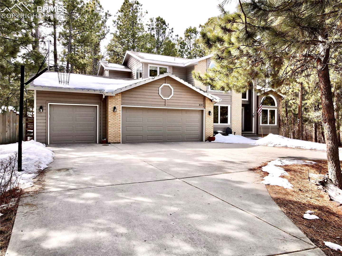 835 Bend In The Trail Road Monument, CO 80132 - Photo 1 of 10 Gallery Image 1