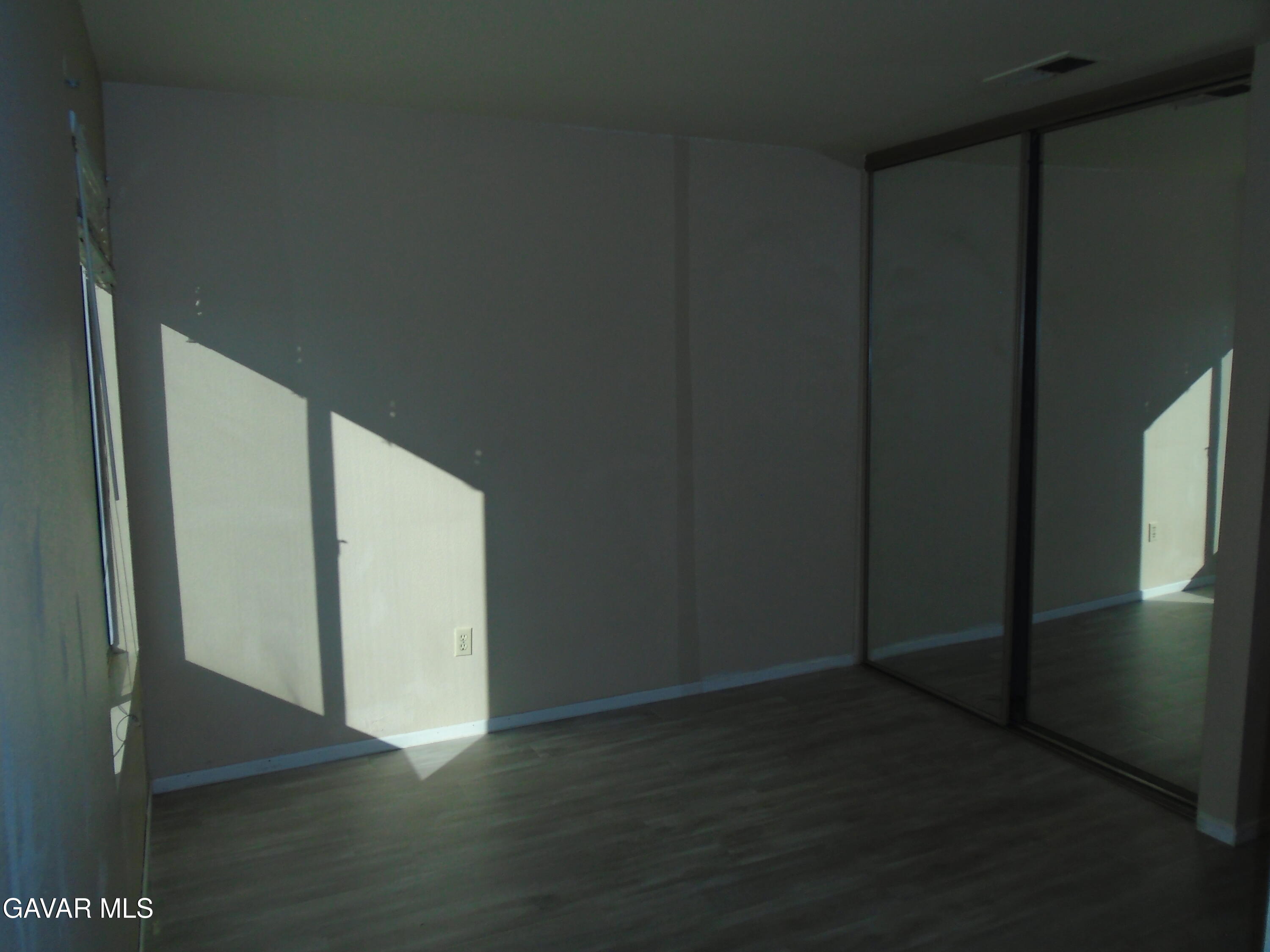 37739 Cardiff Street Palmdale, CA 93550 - Photo 20 of 32 a view of an empty room