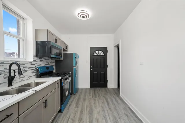 $289,900 | 8101 South Kimbark Avenue, Chicago, IL 60619