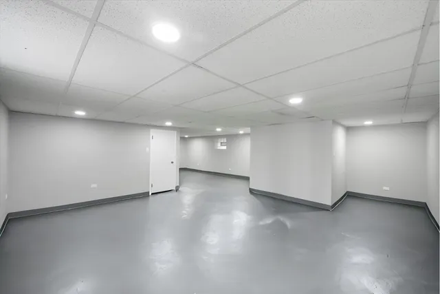 $289,900 | 8101 South Kimbark Avenue, Chicago, IL 60619