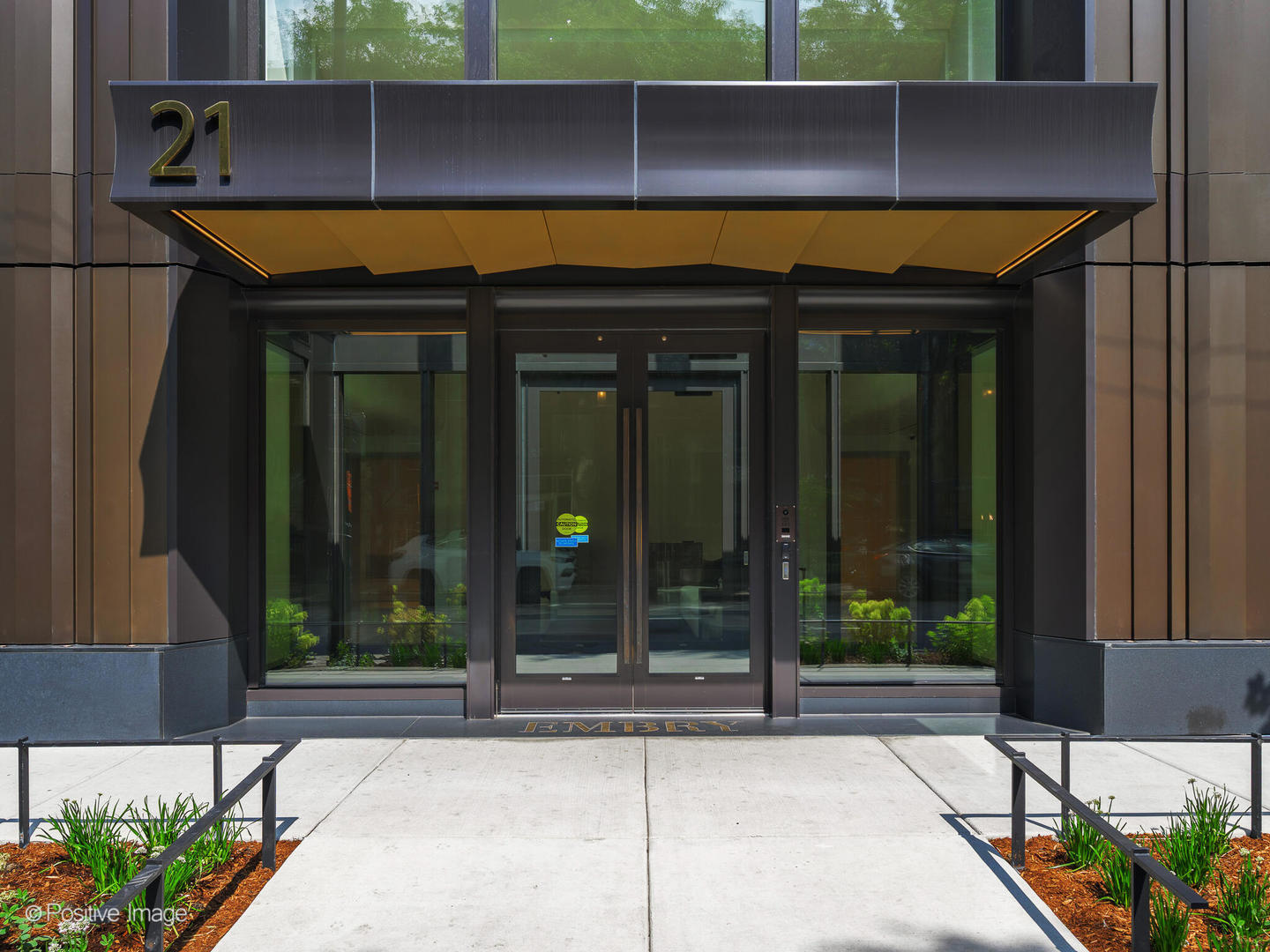 21 North May Street, Unit 1104 Chicago, IL 60607 - Photo 2 of 40