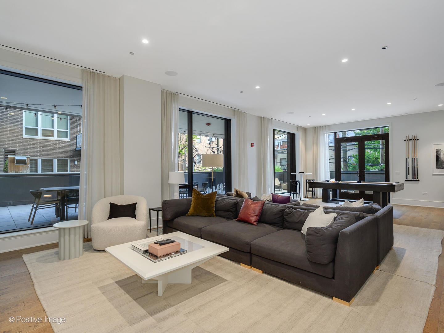 21 North May Street, Unit 1104 Chicago, IL 60607 - Photo 32 of 40