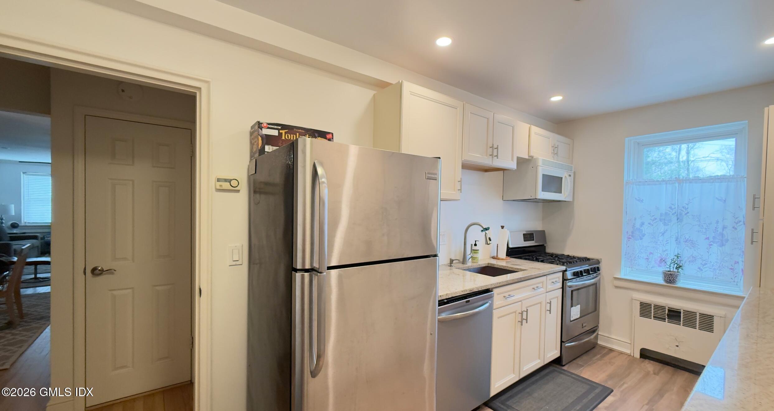 50 Lafayette Place, Unit 2H Greenwich, CT 06830 - Photo 9 of 21 Screen Shot 2026-04-02 at 1.01.30 PM